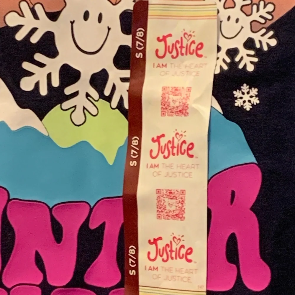 Justice Girl’s Size Small(7/8) Navy Blue and Pink Snowflake Long Sleeve Tshirt